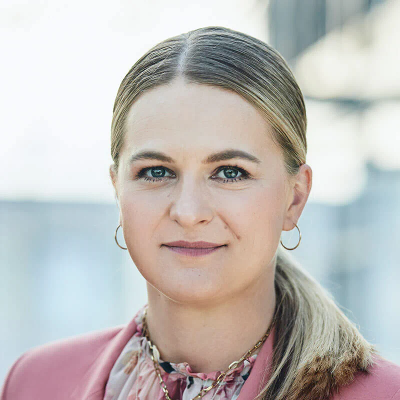 Stefanie Roth Stefanie Roth